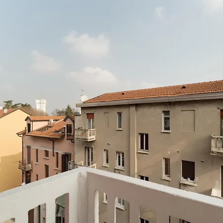 Guesthost - Comfy Balcony X4 Turro Milano